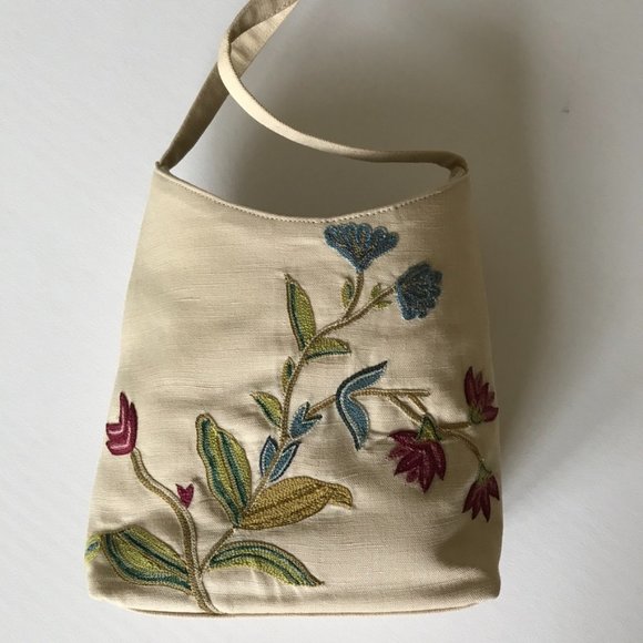 Special Occassion Beautiful Embroidered Handbag NWOT - Picture 6 of 11